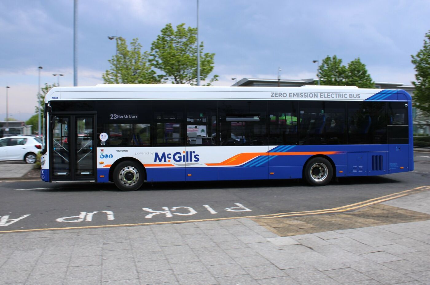 McGill's bus